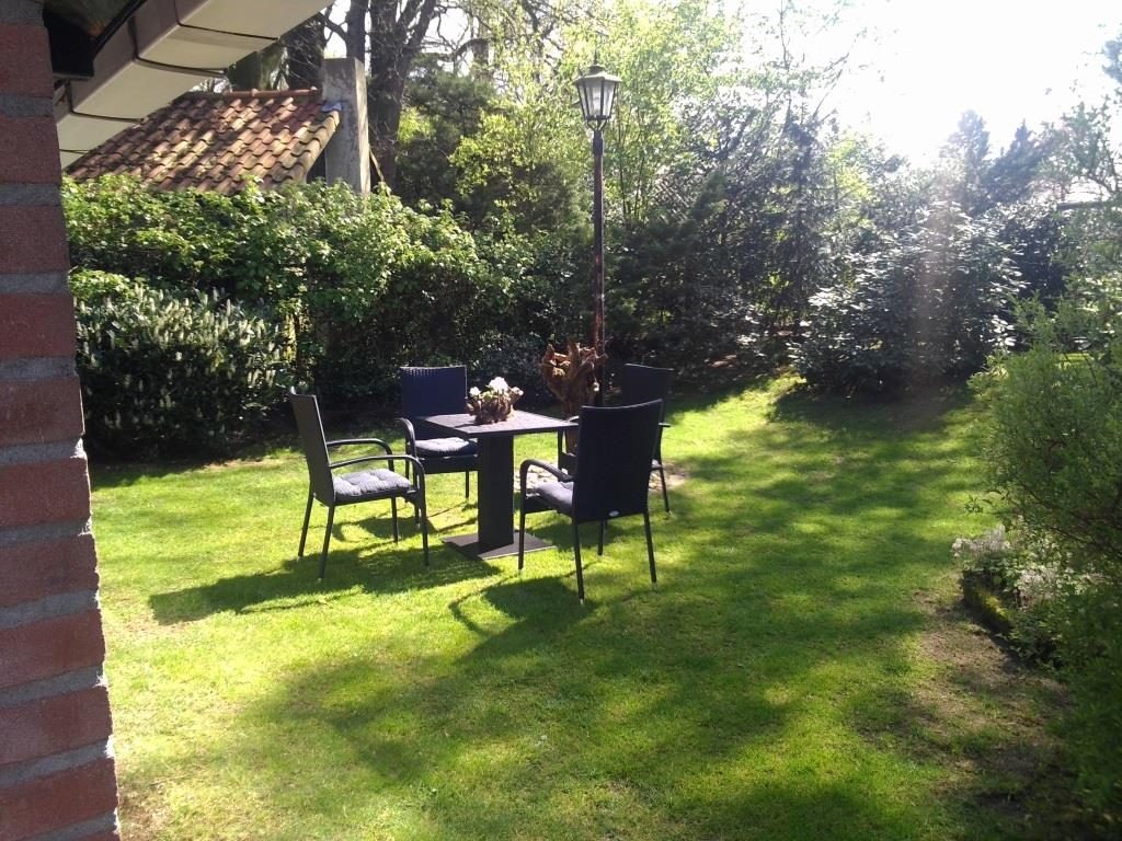 Terras boshuisje