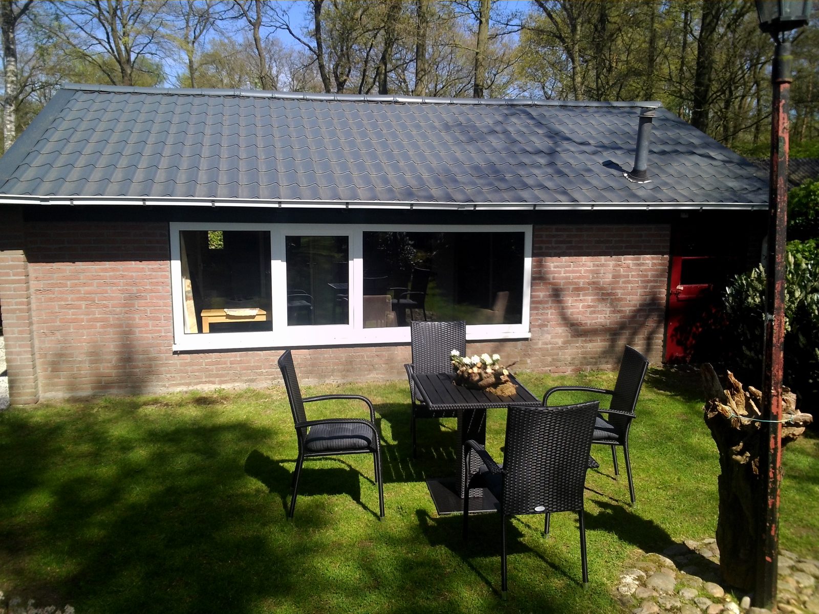 Terras boshuisje 2